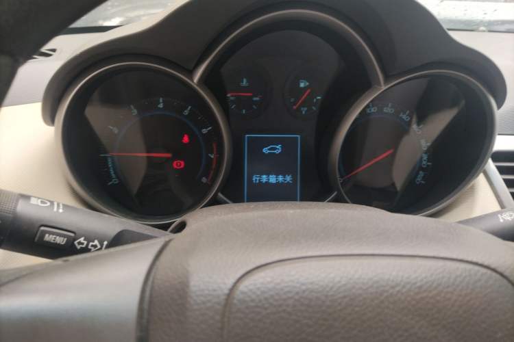 Used Chevrolet Cruze 2015 1.5L Classic SE AT Instrument Cluster