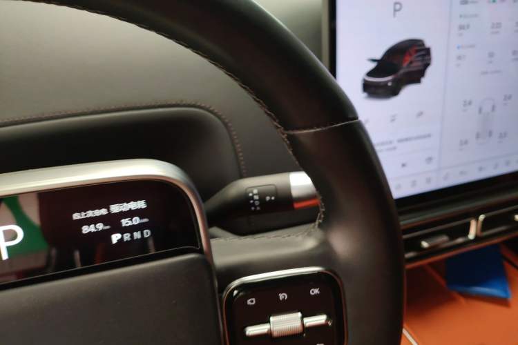 Used Li Auto L8 2023 Pro Model
