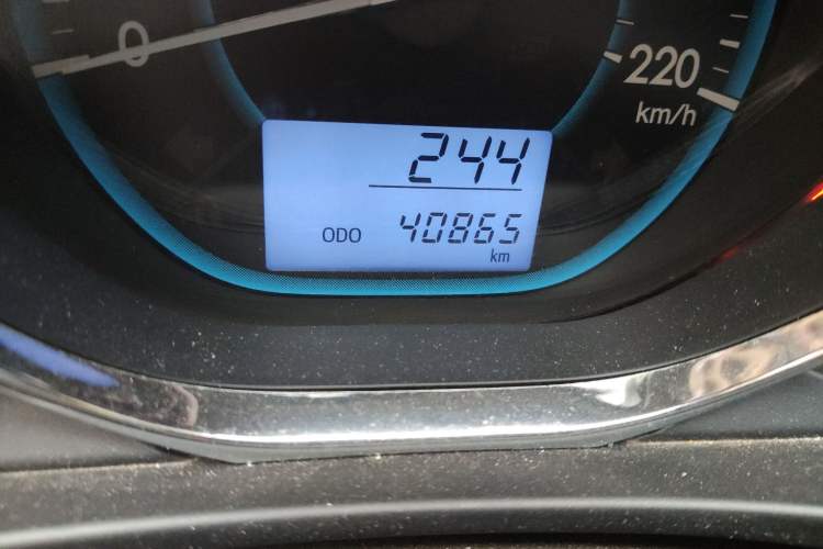 Used Toyota Vios 2016 1.5L Manual ZhiZhen Xingyao Edition