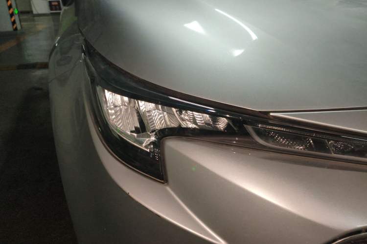 Used Toyota Levin 2022 Dual-Engine 1.8H E-CVT Luxury Edition Right Front Headlight