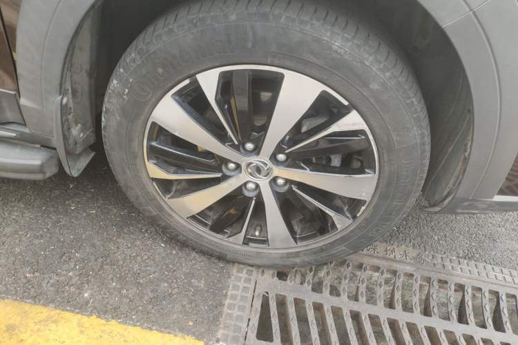 Used FORTHING Joyear X6 2017 Jingxiang Series 1.5T CVT Luxury Model
