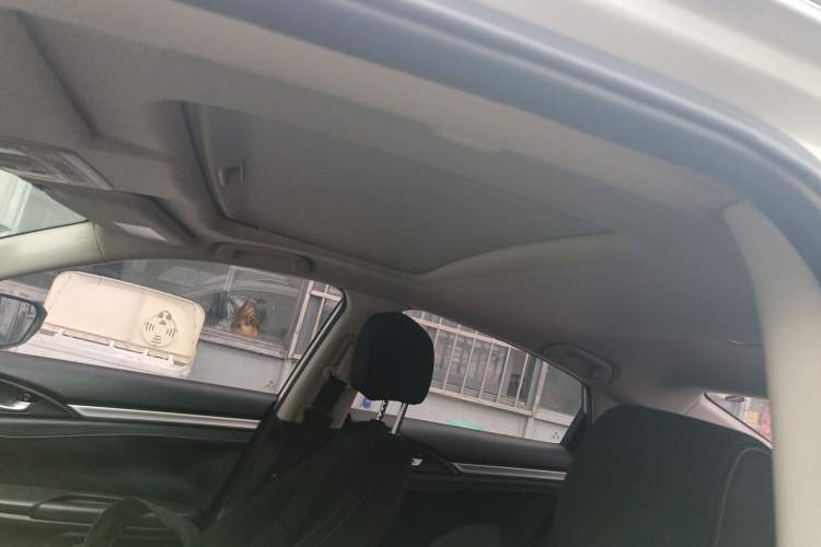 Used Honda Civic 2016 220TURBO CVT Luxury Edition