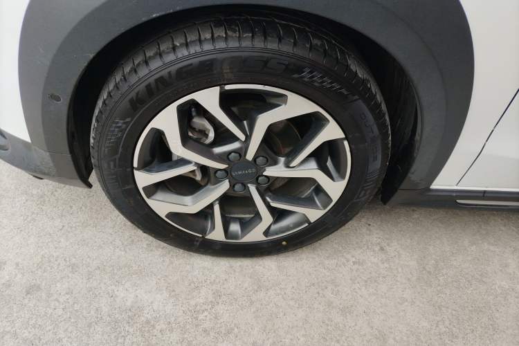 Used Lynk & Co 02 2018 1.5T DCT Two-Wheel Drive Pro Version China V Emission Standard
