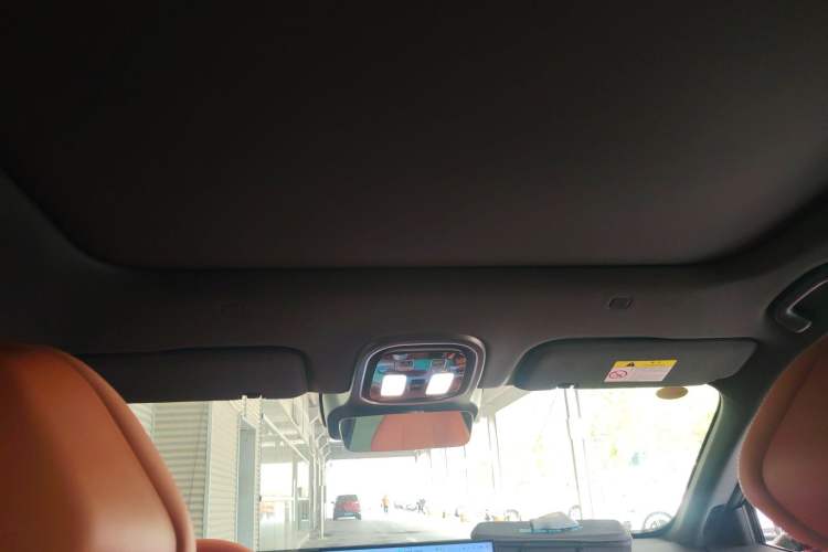 Used Deepal S07 2024 215Max Qiankun Intelligent Driving ADS SE Range-Extended Version Headliner