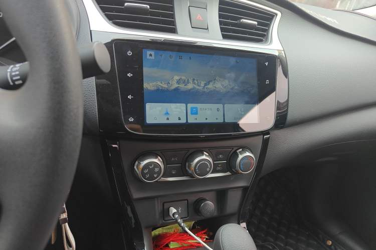 Used Nissan Sylphy 2024 Classic 1.6XL CVT Luxury Edition Audio And AC Panel