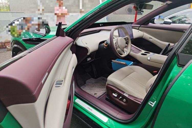 Used Xiaomi Auto YU7 2025 Ultra-Long Range Rear-Wheel Drive Version Driver Seat