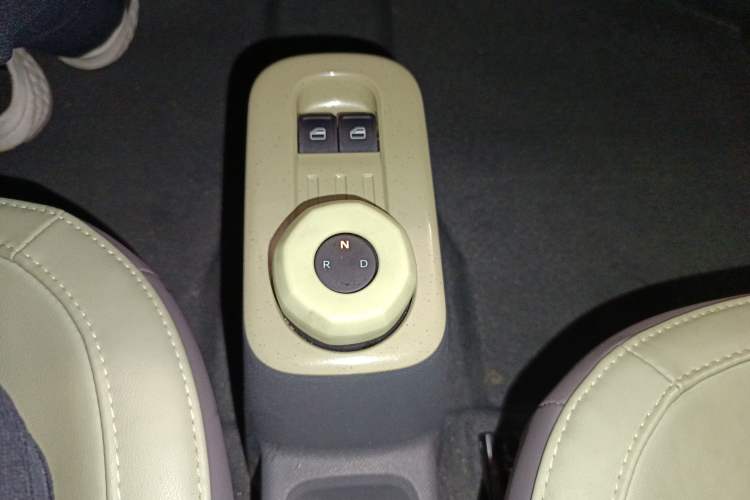 Used Geely Galaxy Panda 2024 200km Panda Rider