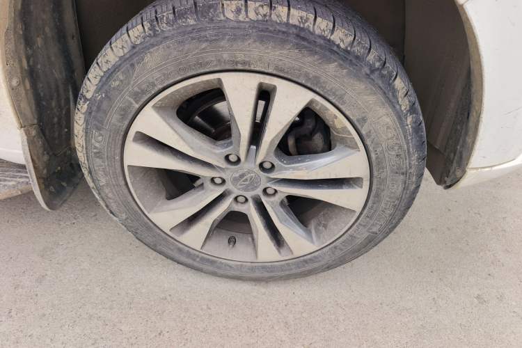 Used Chery Tiggo 3 2015 1.6L Manual Zhishang Sport Edition