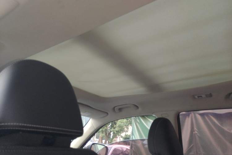 Used Geely Auto Emgrand X7 Sport 2016 1.8TD Automatic ZhiShang Model
