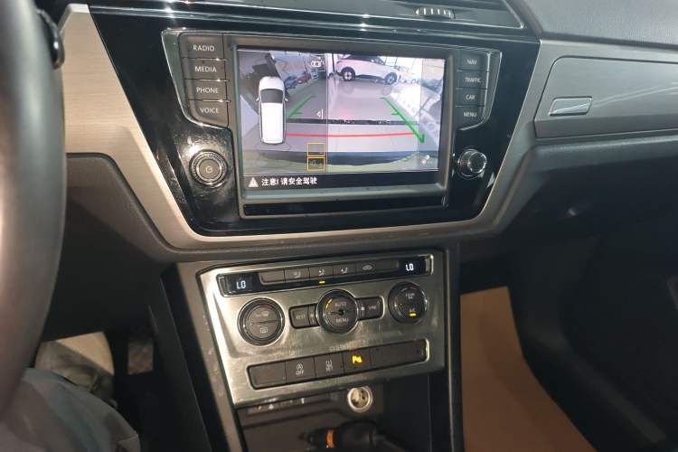 Used Volkswagen Touran 2018 Volkswagen Touran L 280TSI DSG Boundary Edition 7 Seats China V Emission Standard
