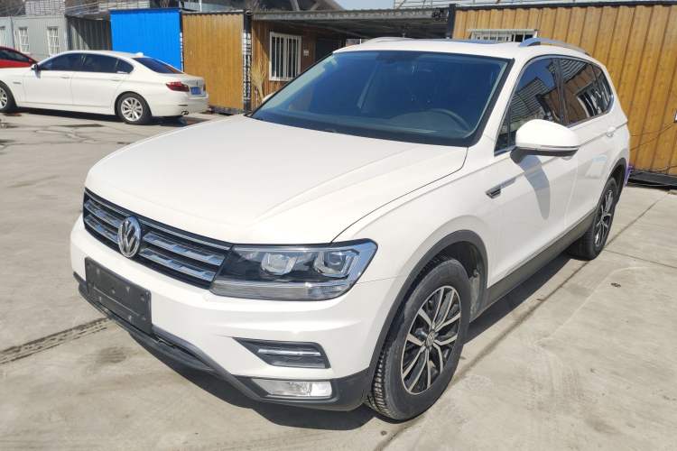 Used Volkswagen Tiguan L 2018 Facelift 330TSI Automatic Two-Wheel Drive Luxury Edition