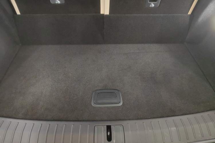 Used Chery T11 2026 Model 220 All-Wheel Drive Family Fun Edition
