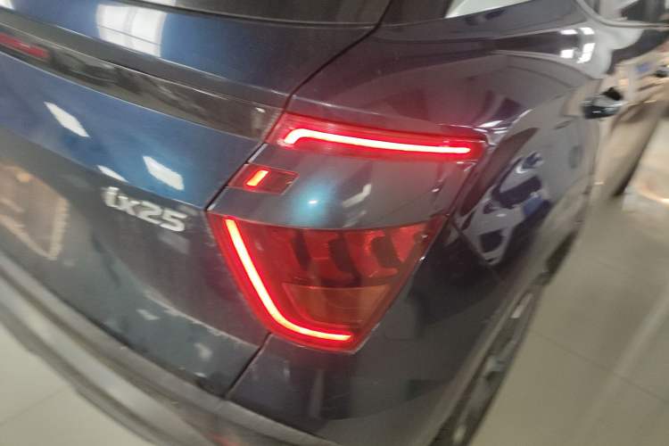 Used Hyundai ix25 2020 1.5L CVT GLS Smart Model
