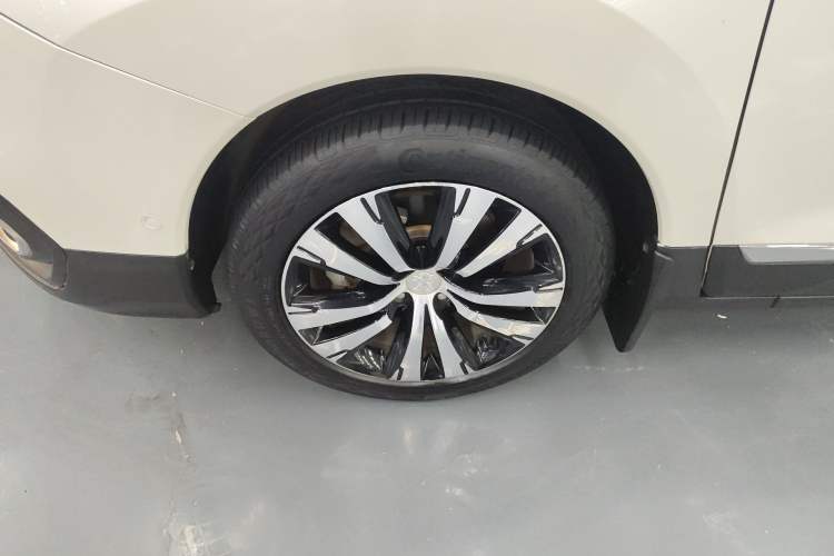 Used Peugeot 3008 2016 1.6THP Automatic Prestige Edition Exterior 2