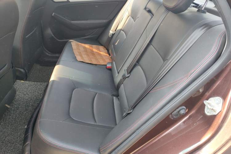 Used Geely Auto Vision 2016 1.5L Manual Happiness Edition
