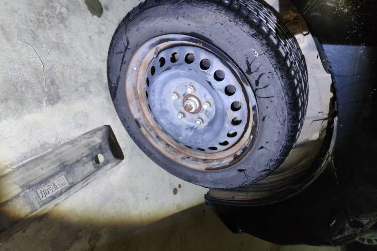 Used Nissan Sylphy 2019 Classic 1.6XE CVT Comfort Edition Right Front Wheel Hub