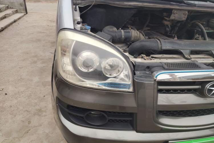 Used JAC Group Refine 2011 2.4L Government Procurement Version Manual Luxury Trim
