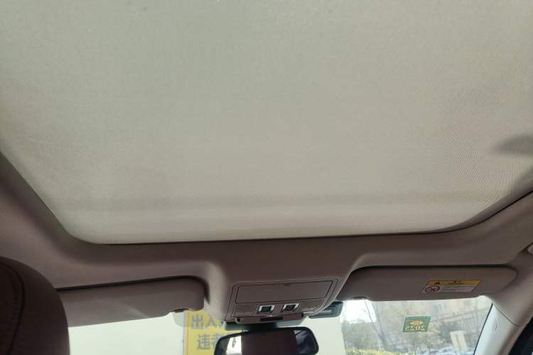 Used Jaguar F-PACE 2016 2.0T Two-Wheel Drive Urban Luxury Edition