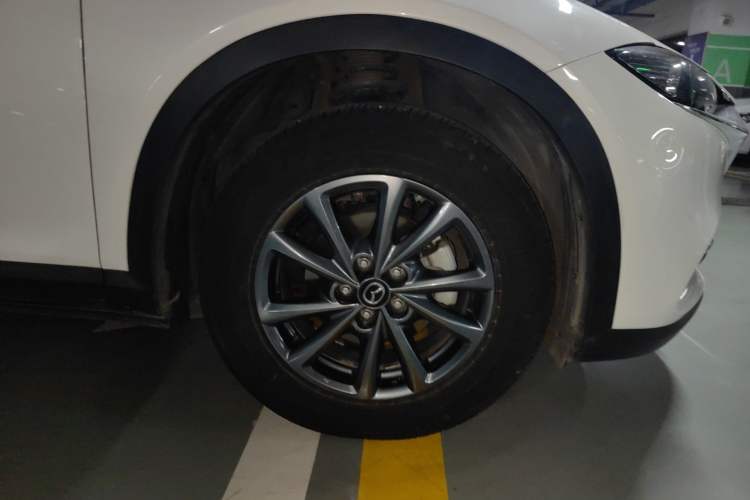 Used Mazda CX-4 2021 2.0L Automatic Two-Wheel Drive Blue Sky Dynamic Edition