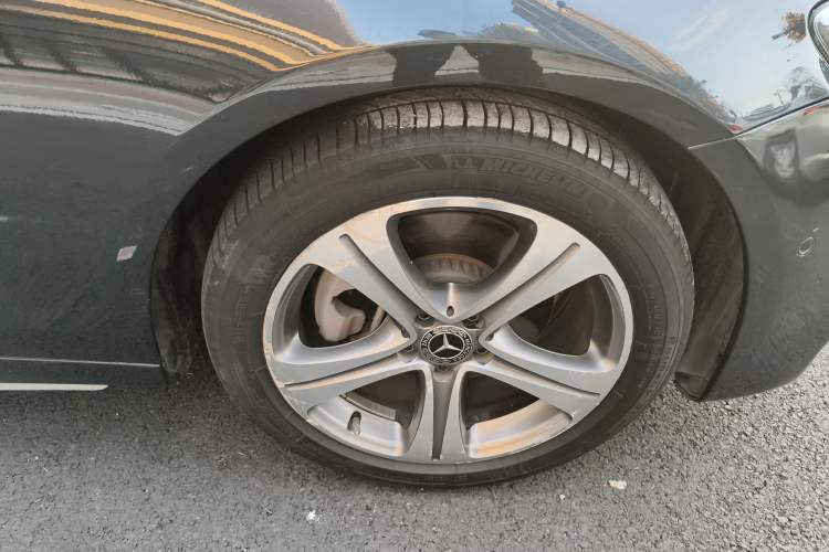 Used Mercedes-Benz E-Class 2018 Facelift E 200 L Sport Edition