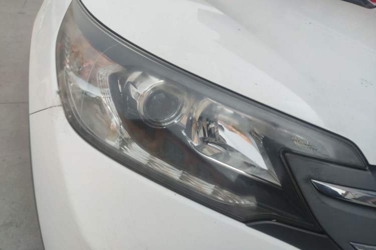 Used Honda CR-V 2012 2.0L two-wheel drive urban version Right Front Headlight