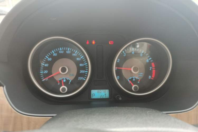 Used Buick Excelle 2015 1.5L Automatic Classic Model Instrument Cluster