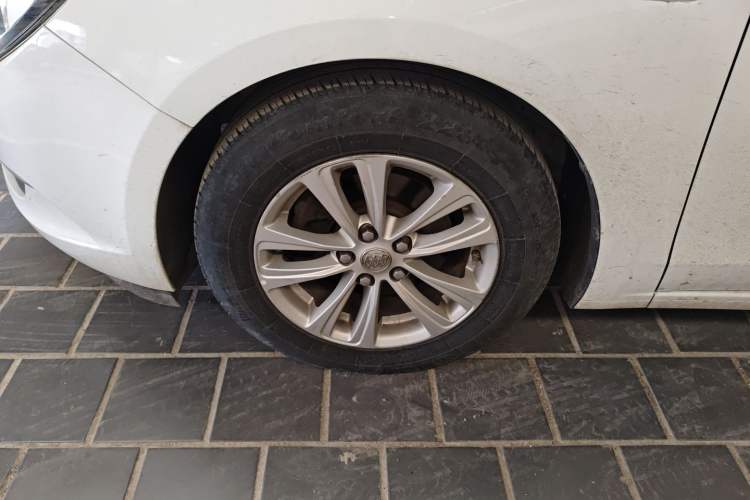 Used Buick GT 2015 15N Manual Entry-Level Trim