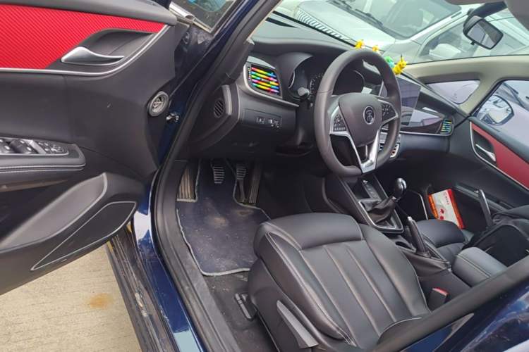 Used BYD Song MAX 2019 1.5T Manual Smart Connect Ruiyi Sunroof Model 6 Seats China VI Standard