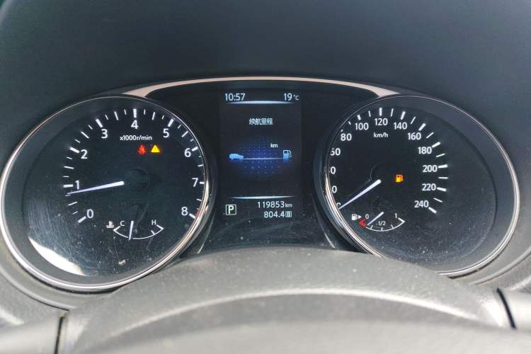 Used Nissan X-Trail 2014 2.0L CVT Comfort Edition 2WD Instrument Cluster