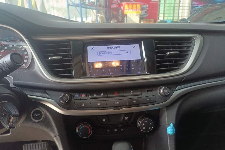 Used Buick GT 2021 1.3T Automatic Mild Hybrid Elite Version Audio And AC Panel