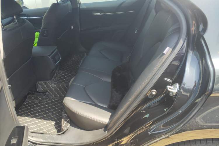 Used Toyota Camry 2021 2.0G Luxury Edition Left Rear Seat