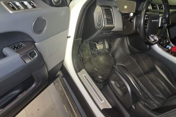 Used Land Rover Range Rover Sport 2014 3.0 SC V6 HSE DYNAMIC