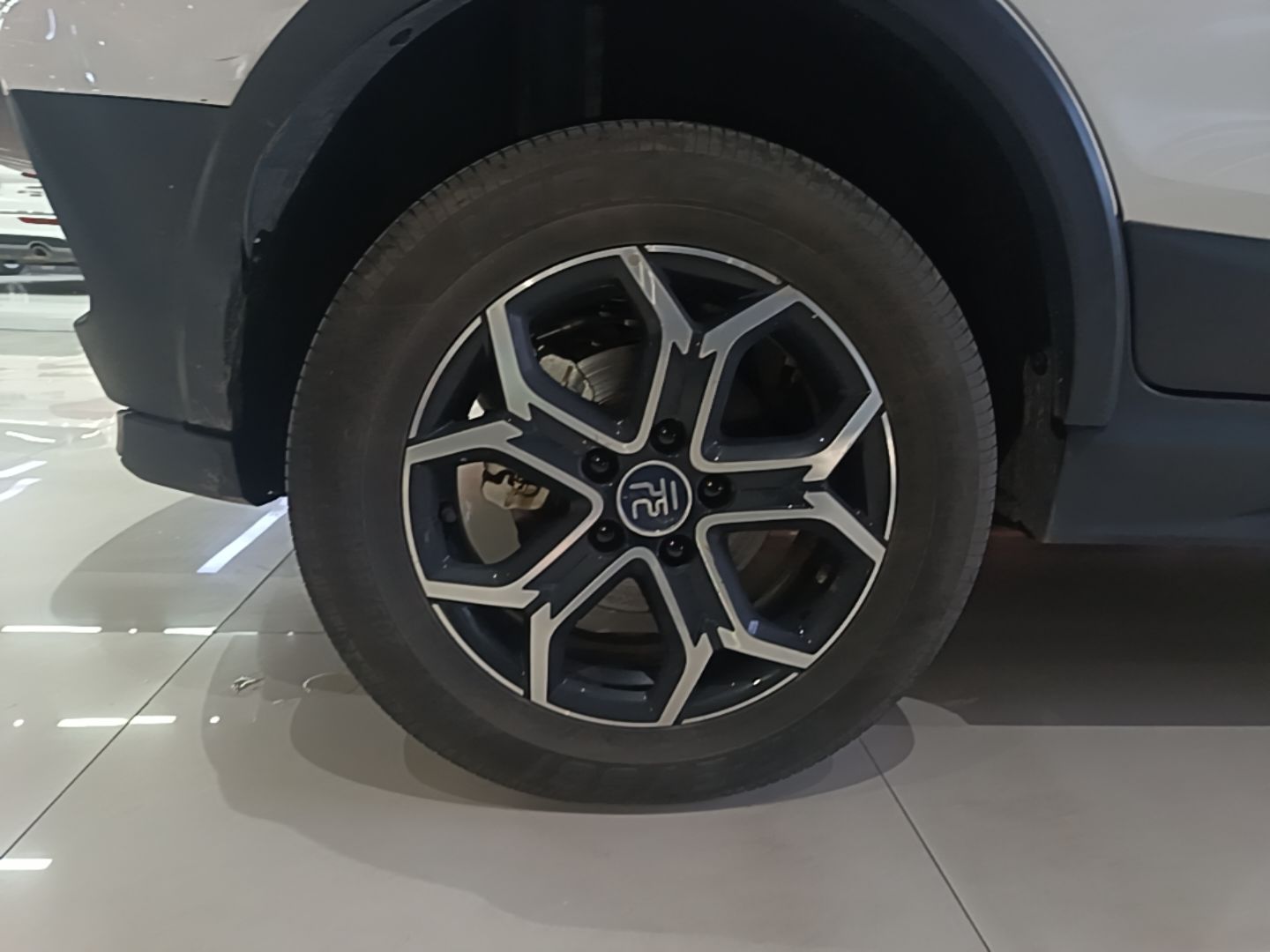 BYD Yuan Pro 2023 401 km Deluxe Version — снимка 11