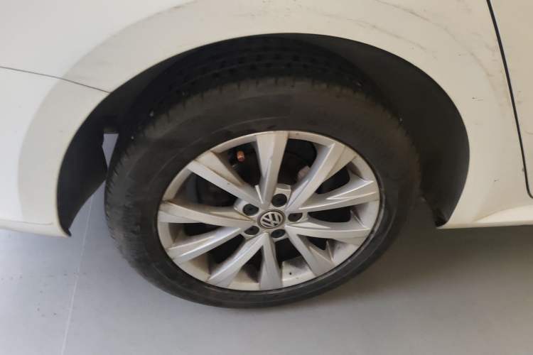 Used Volkswagen Lavida 2017 1.6L Automatic Comfort Edition