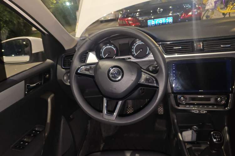 Used Skoda Rapid 2020 1.5L Manual Comfort Edition