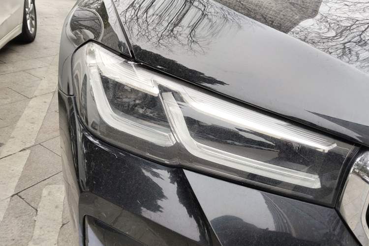 Used BMW 5 Series 2022 Second Facelift 525Li M Sport Package
