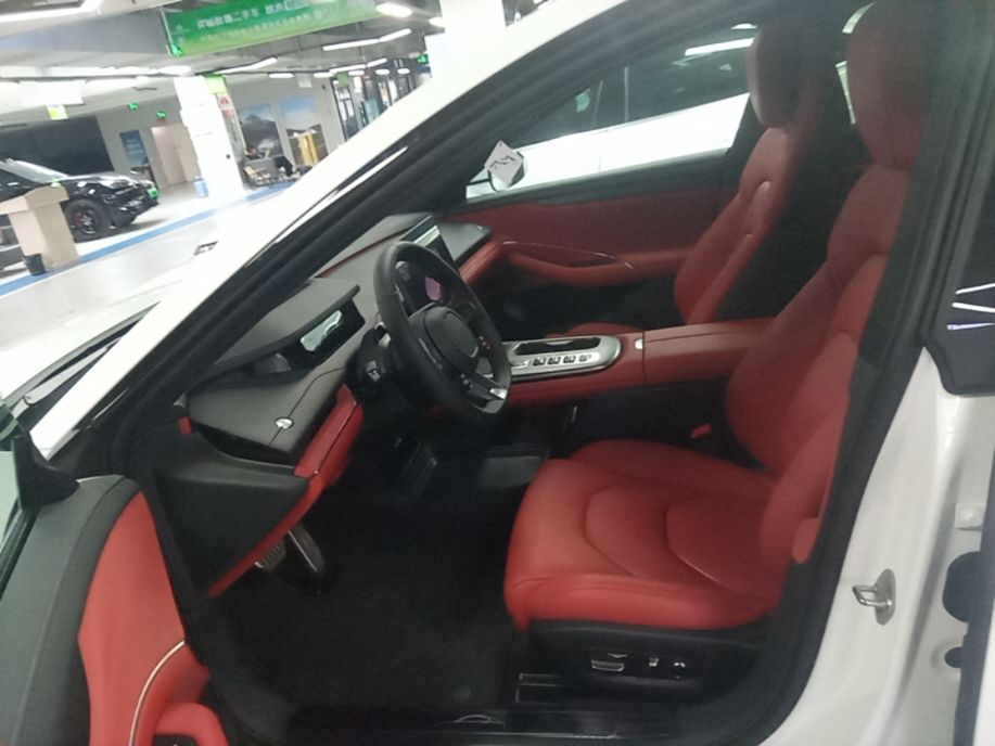 Xiaomi Auto SU7 2024 Four-Wheel Drive Ultra-Long Range Advanced Intelligent Driving Max Edition — снимка 18