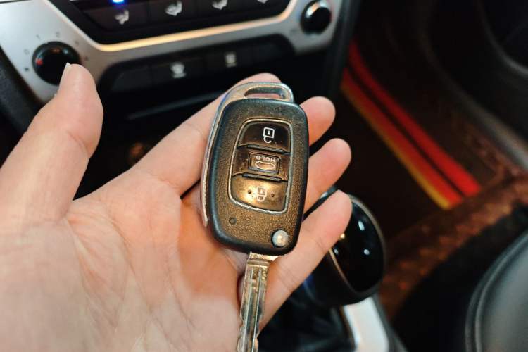 Used Hyundai Elantra (6th Generation / Lingdong) 2016 1.6L Automatic ZhiXuan – Elite Version
