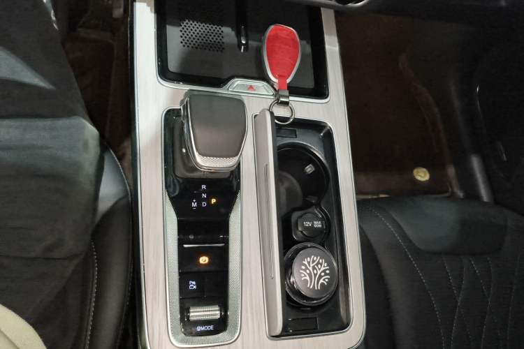 Used Hongqi HS5 2025 2.0T All-Wheel-Drive Flagship Pro Edition
