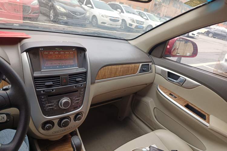 Used Buick Excelle 2015 1.5L Automatic Classic Model