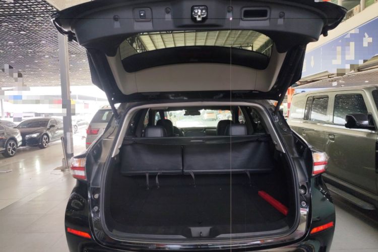 Used Nissan Murano 2021 2.5L XL Two-Wheel Drive Smart Connect Luxury Edition Trunk