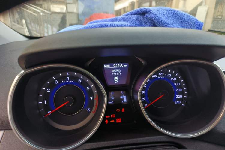 Used Hyundai Elantra (5th Generation / Langdong) 2015 1.6L Manual Leading Model
