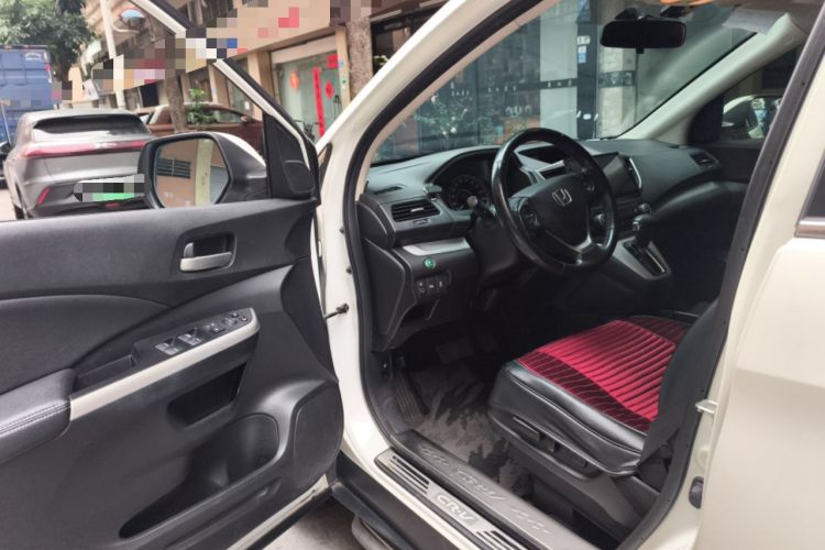Used Honda CR-V 2013 2.4L four-wheel drive luxury version Driver Seat
