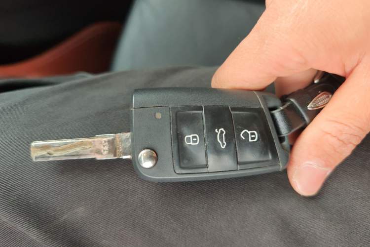 Used Skoda Octavia 2017 1.6L Automatic Smart Drive Edition
