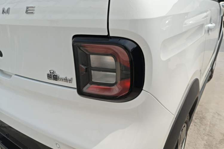 Used Geely Galaxy Panda 2025 210km Panda Kart
