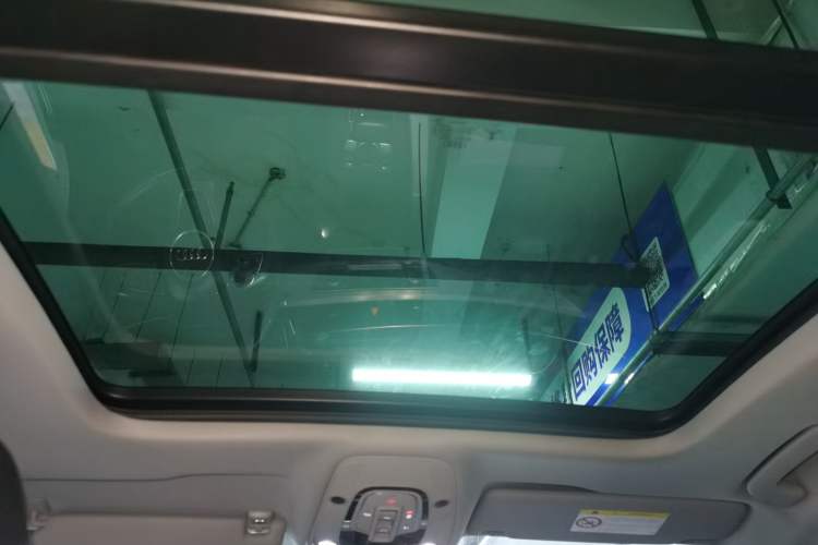 Used Audi A4L 2018 30th Anniversary Edition 40 TFSI Fashion Model Headliner