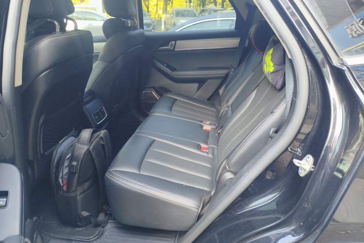 Used BYD Tang 2019 2.0T Automatic SmartConnect Luxury Version 5 Seats China VI Standard