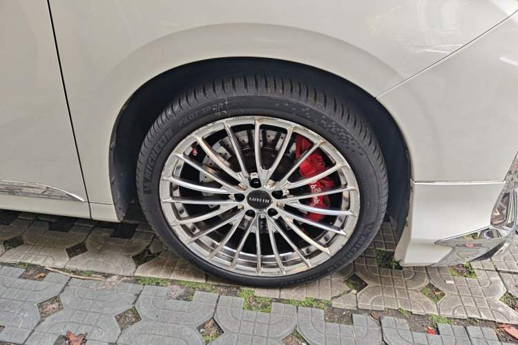 Used Toyota Alphard 2018 Revised Version 3.5L Luxury Edition