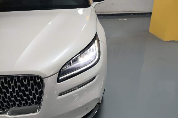 Used Lincoln Corsair 2021 2.0T Two-Wheel-Drive Luxury Edition