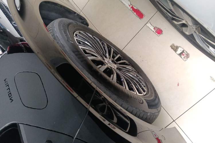 Used Denza D9 2022 DM-i 970 Four-Wheel Drive Flagship Model